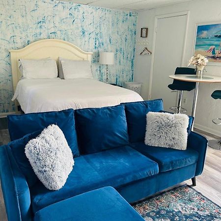 Cozy Studio Only 10 Minutes By Car Of Siesta Key Sarasota Eksteriør billede