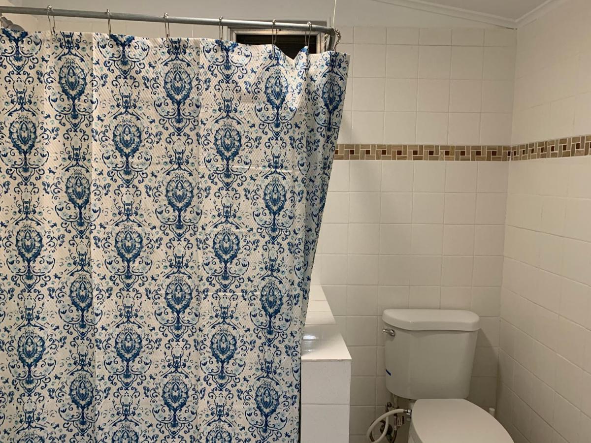 Cozy Studio Only 10 Minutes By Car Of Siesta Key Sarasota Eksteriør billede