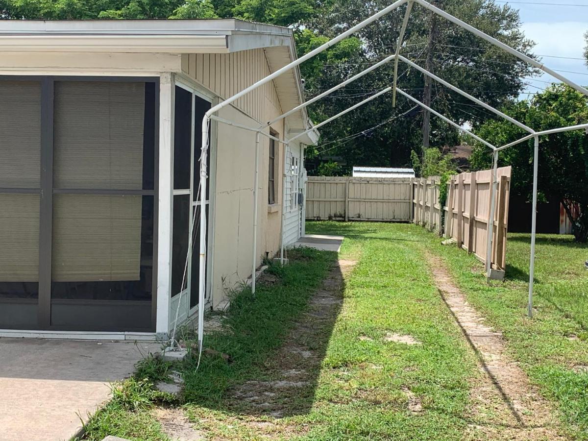 Cozy Studio Only 10 Minutes By Car Of Siesta Key Sarasota Eksteriør billede