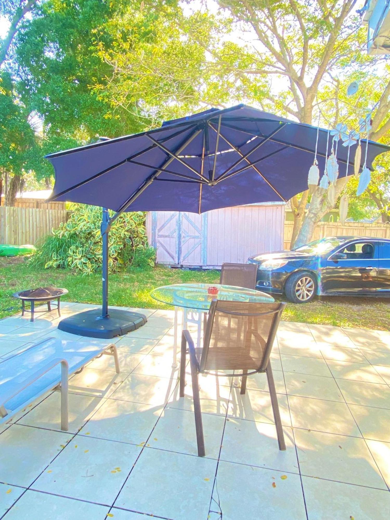 Cozy Studio Only 10 Minutes By Car Of Siesta Key Sarasota Eksteriør billede
