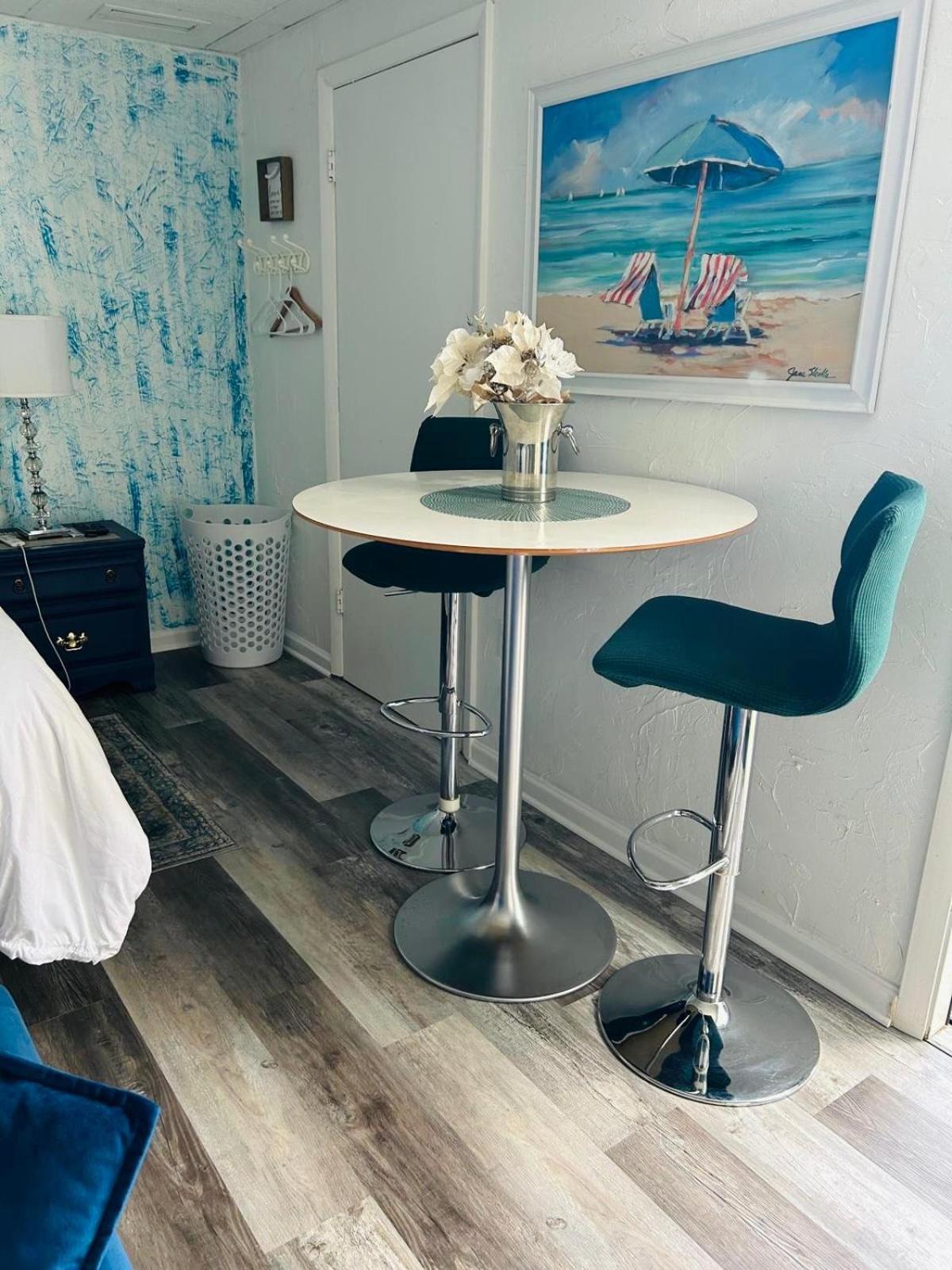Cozy Studio Only 10 Minutes By Car Of Siesta Key Sarasota Eksteriør billede